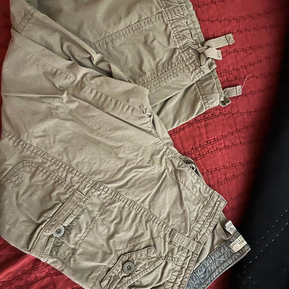 Capri pants